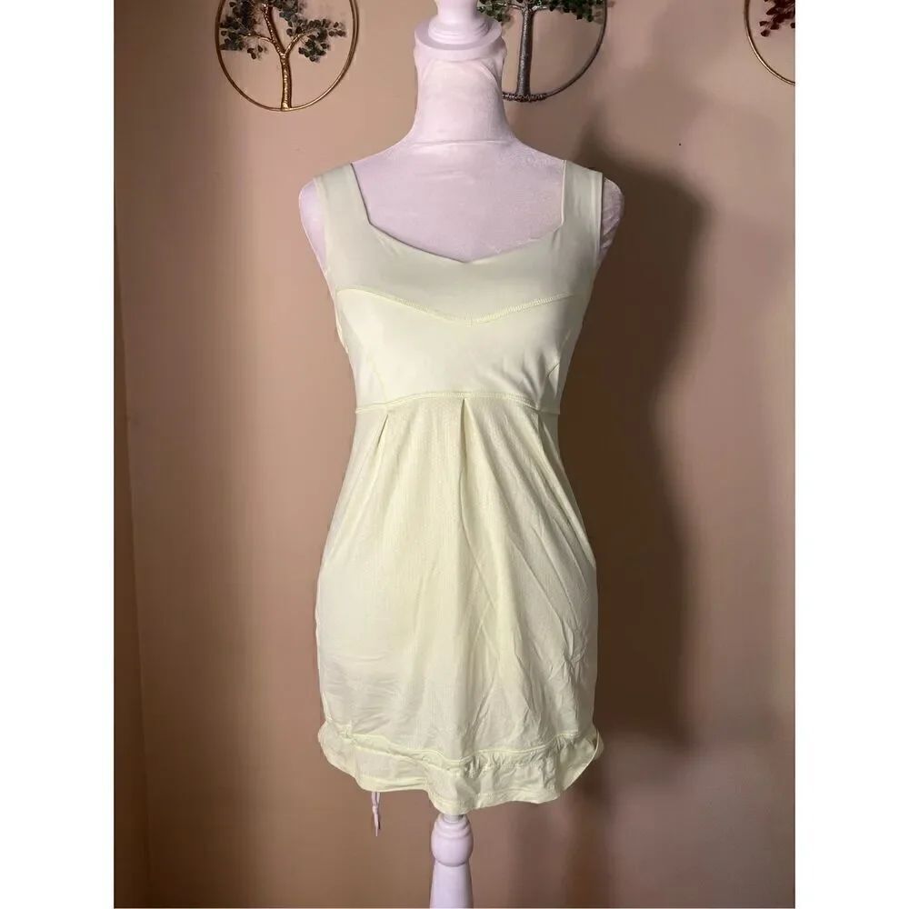 Lululemon Run: Tame Me Tank in Faded Zap Neon Yellow Green Size 4